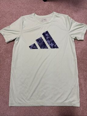 adidas Boy’s Mint Short-Sleeve Tee with Gray Camo Logo